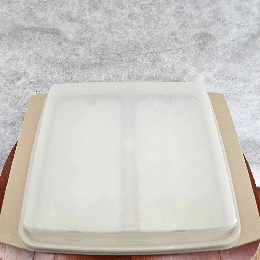 Tupperware Deviled Egg‎ Veggie Tray Set T22-1 Vintage Container Carrier Serving